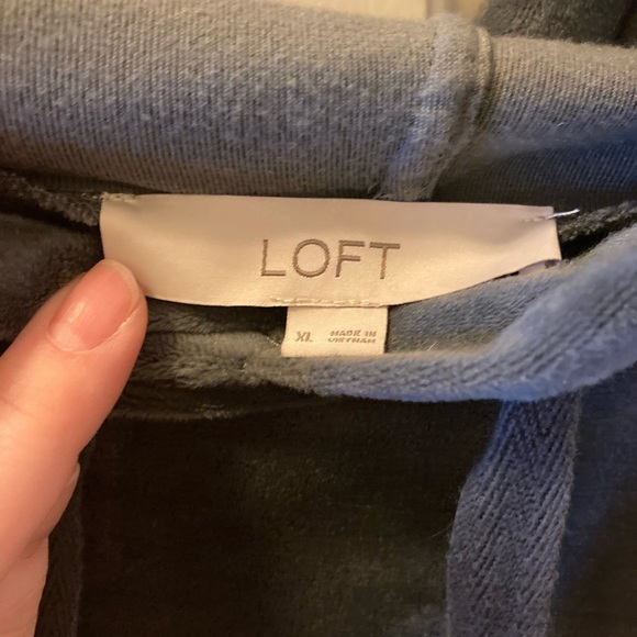 Loft Velour Blue/Grey Cropped Sweatshirt. Size XL. Like new! - Picture 2 of 3